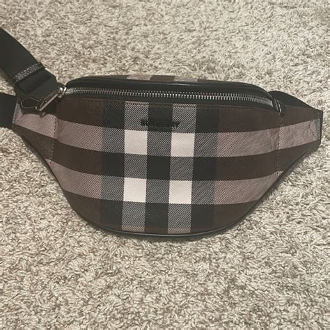 vintage burberry fanny pack|Burberry check cason bum bag.